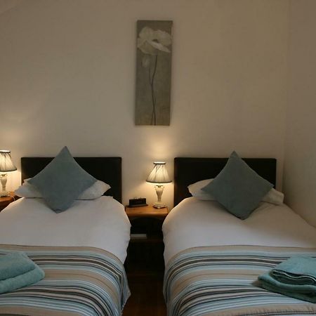 Ashford House B&B Wells Bagian luar foto