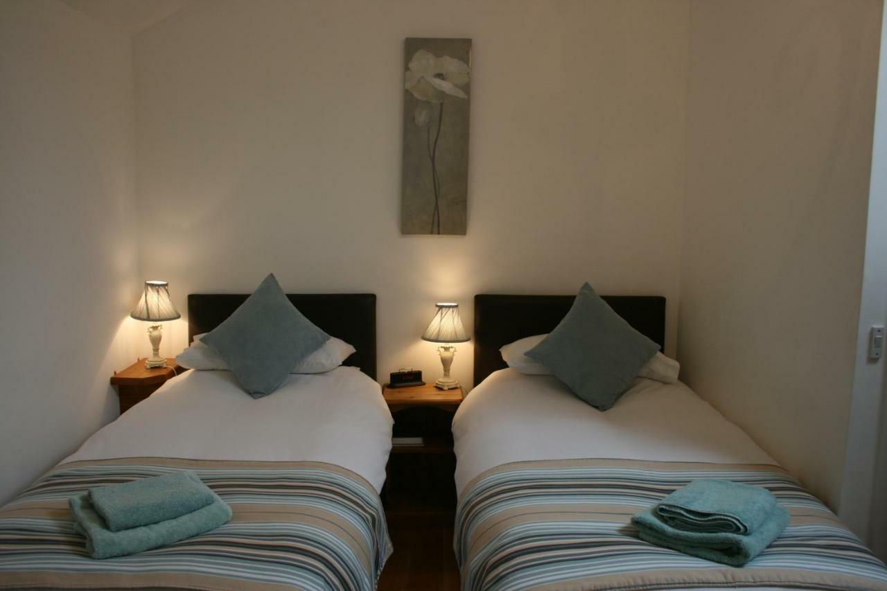 Ashford House B&B Wells Bagian luar foto