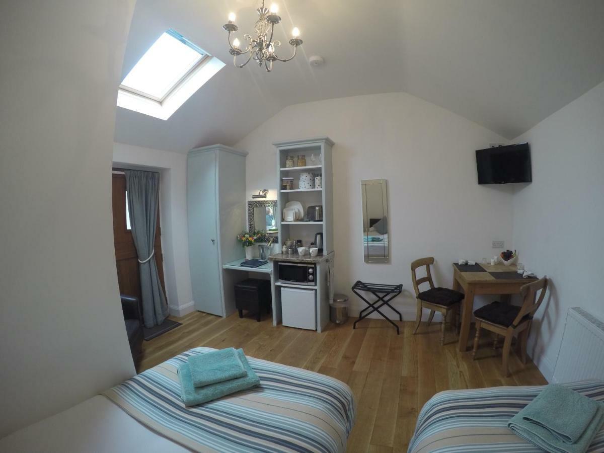 Ashford House B&B Wells Bagian luar foto